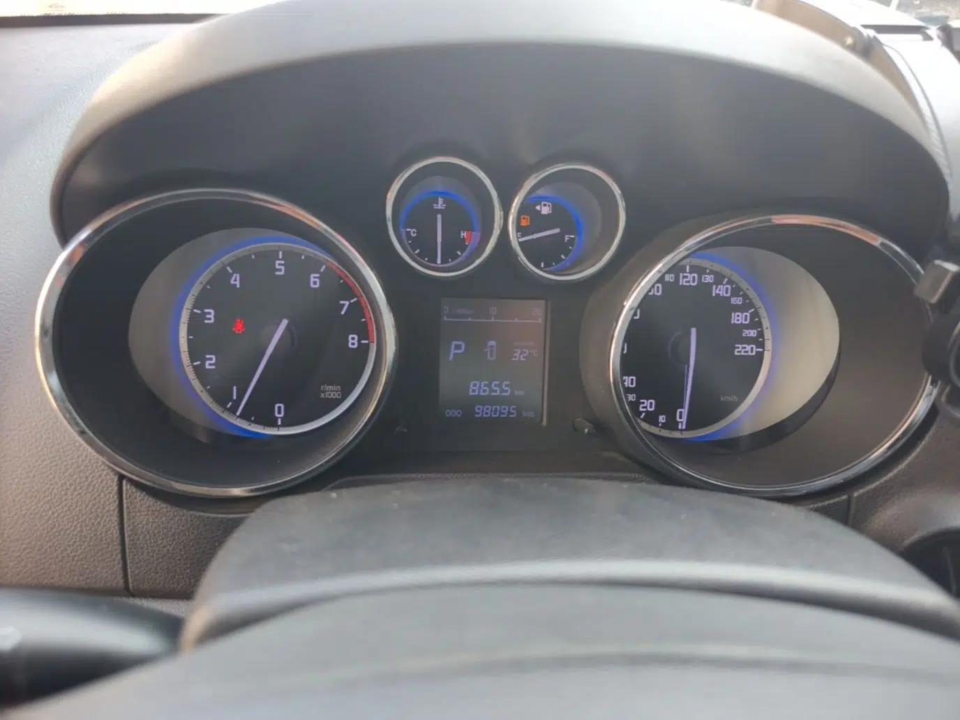 CHANGAN CS35 2016 1.6L Automatic Luxury Model China V Standard — миниатюра 14