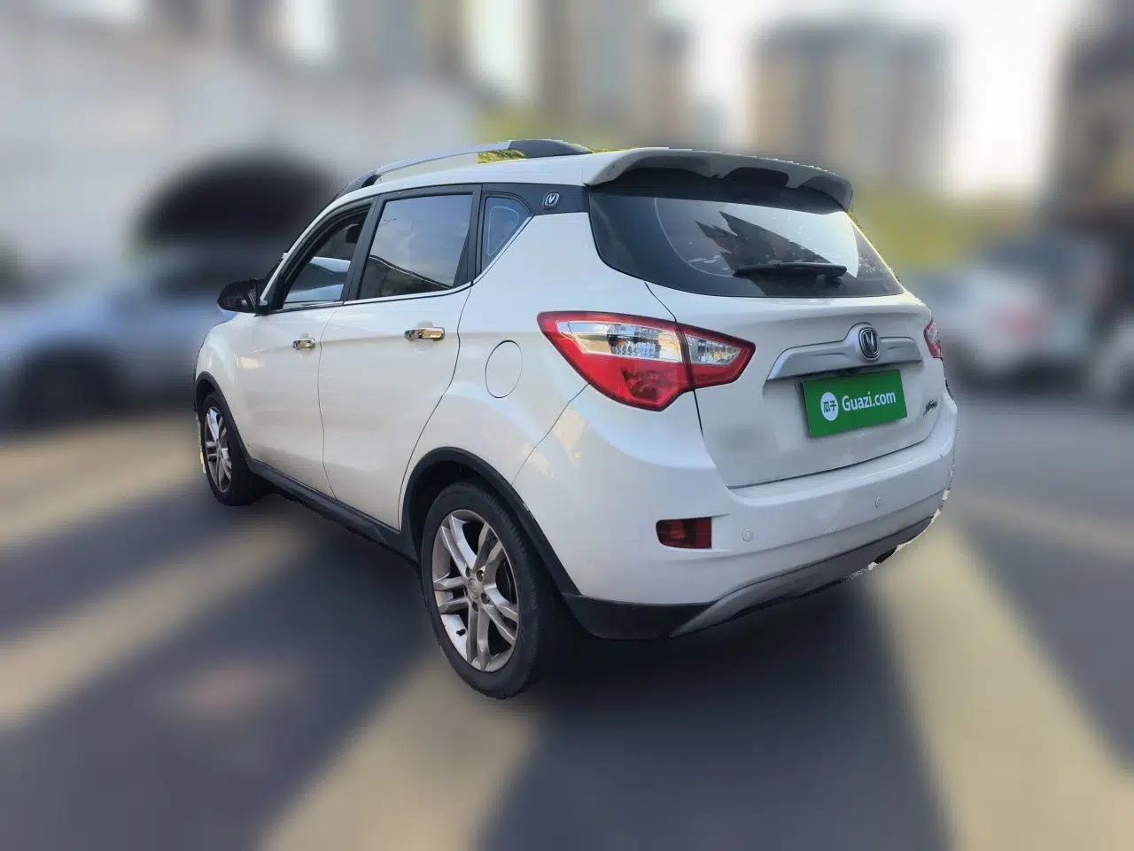 CHANGAN CS35 2012 1.6L Automatic Luxury Version China IV Standard — миниатюра 4
