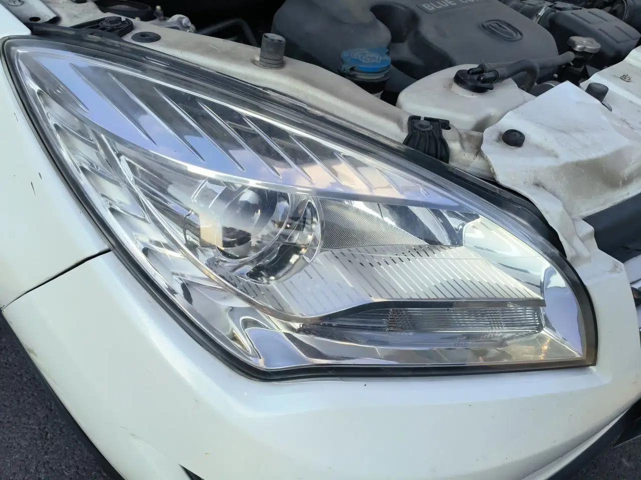 CHANGAN CS35 2012 1.6L Automatic Luxury Version China IV Standard — миниатюра 7