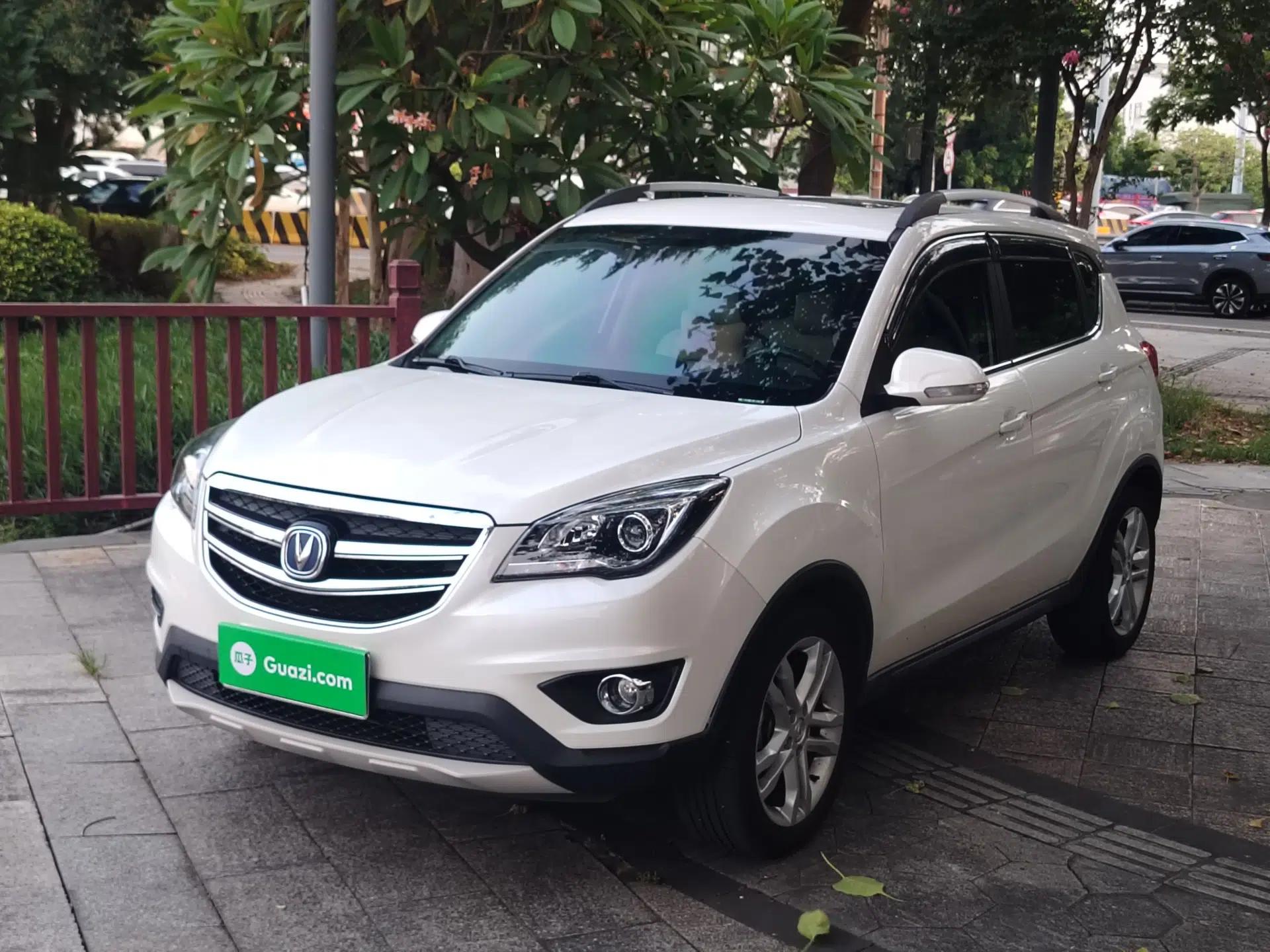 CHANGAN CS35 2017 1.6L Automatic Luxury Model — миниатюра 1