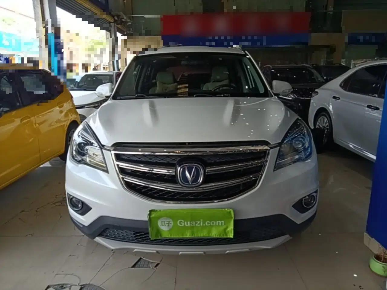 CHANGAN CS35 2017 1.6L Automatic Luxury Model — миниатюра 2