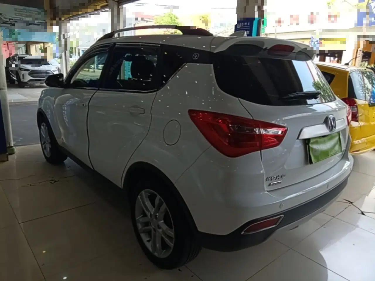 CHANGAN CS35 2017 1.6L Automatic Luxury Model — миниатюра 13