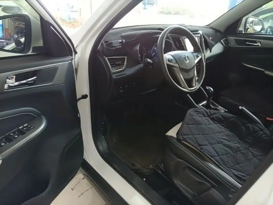 CHANGAN CS35 2017 1.6L Automatic Luxury Model — миниатюра 23