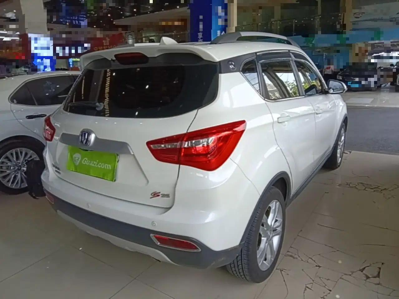 CHANGAN CS35 2017 1.6L Automatic Luxury Model — миниатюра 6