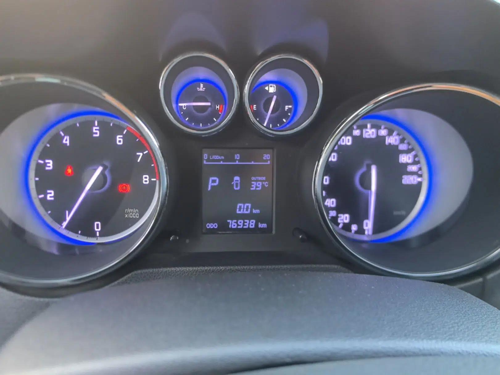 CHANGAN CS35 2016 1.6L Automatic Prestige Model China V Standard — миниатюра 14