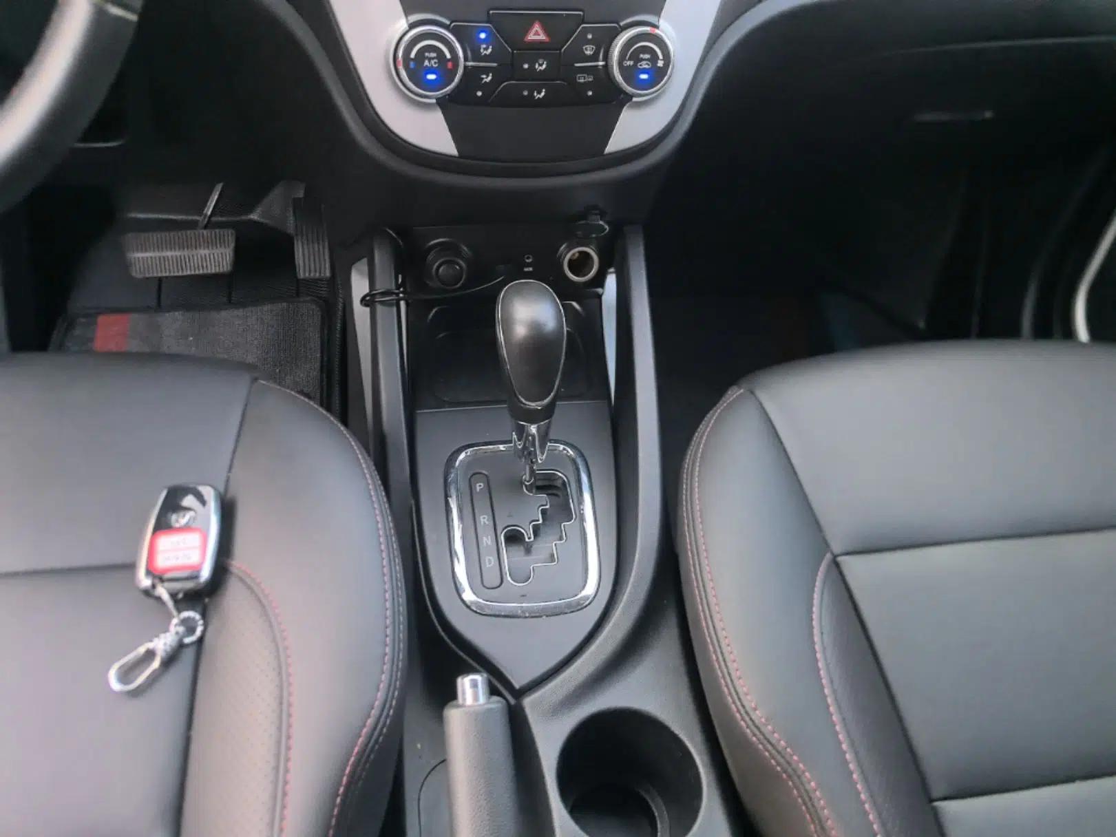 CHANGAN CS35 2016 1.6L Automatic Prestige Model China V Standard — миниатюра 16