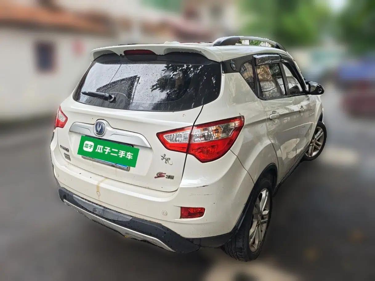 CHANGAN CS35 2015 1.6L Manual Luxury Model China IV Standard — миниатюра 6