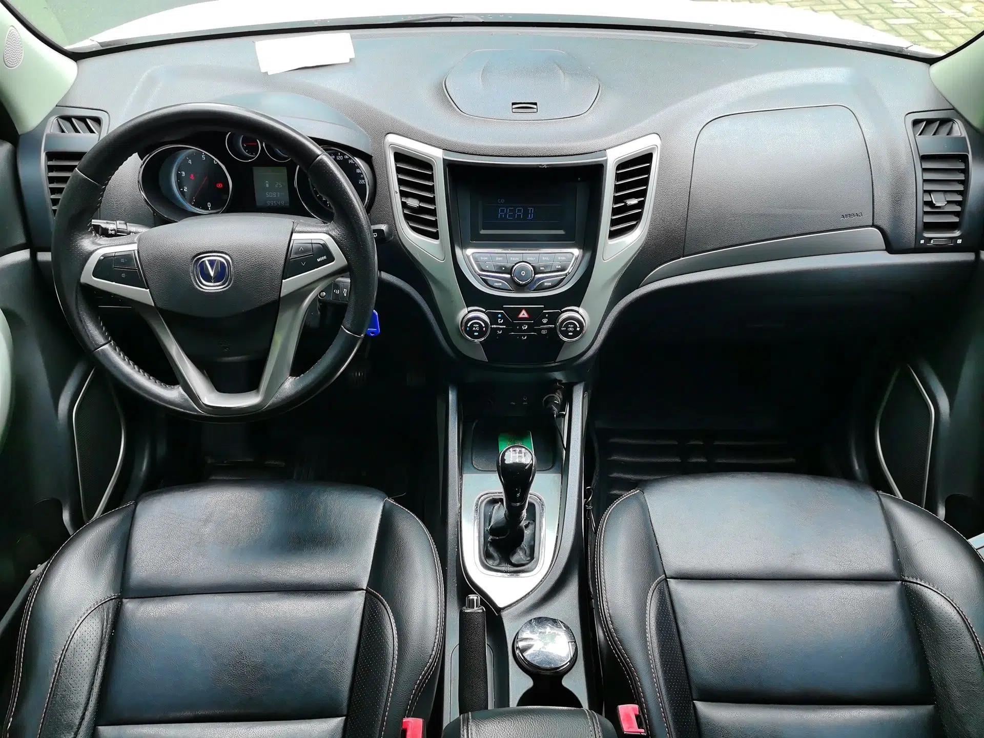 CHANGAN CS35 2014 1.6L Manual Luxury Model China V Standard — миниатюра 9