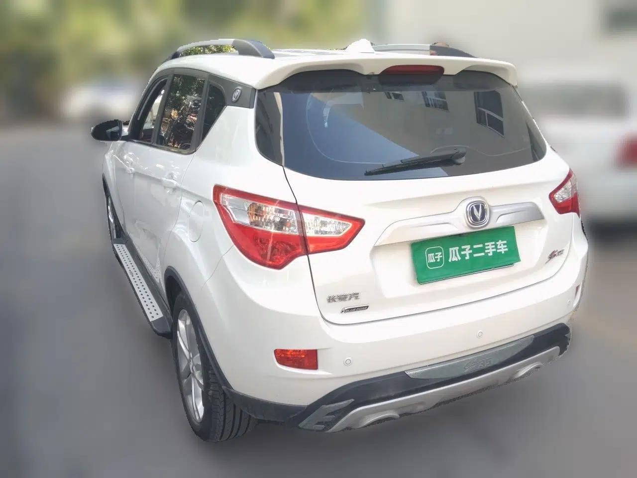 CHANGAN CS35 2016 1.6L Automatic Luxury Model China IV Standard — миниатюра 4