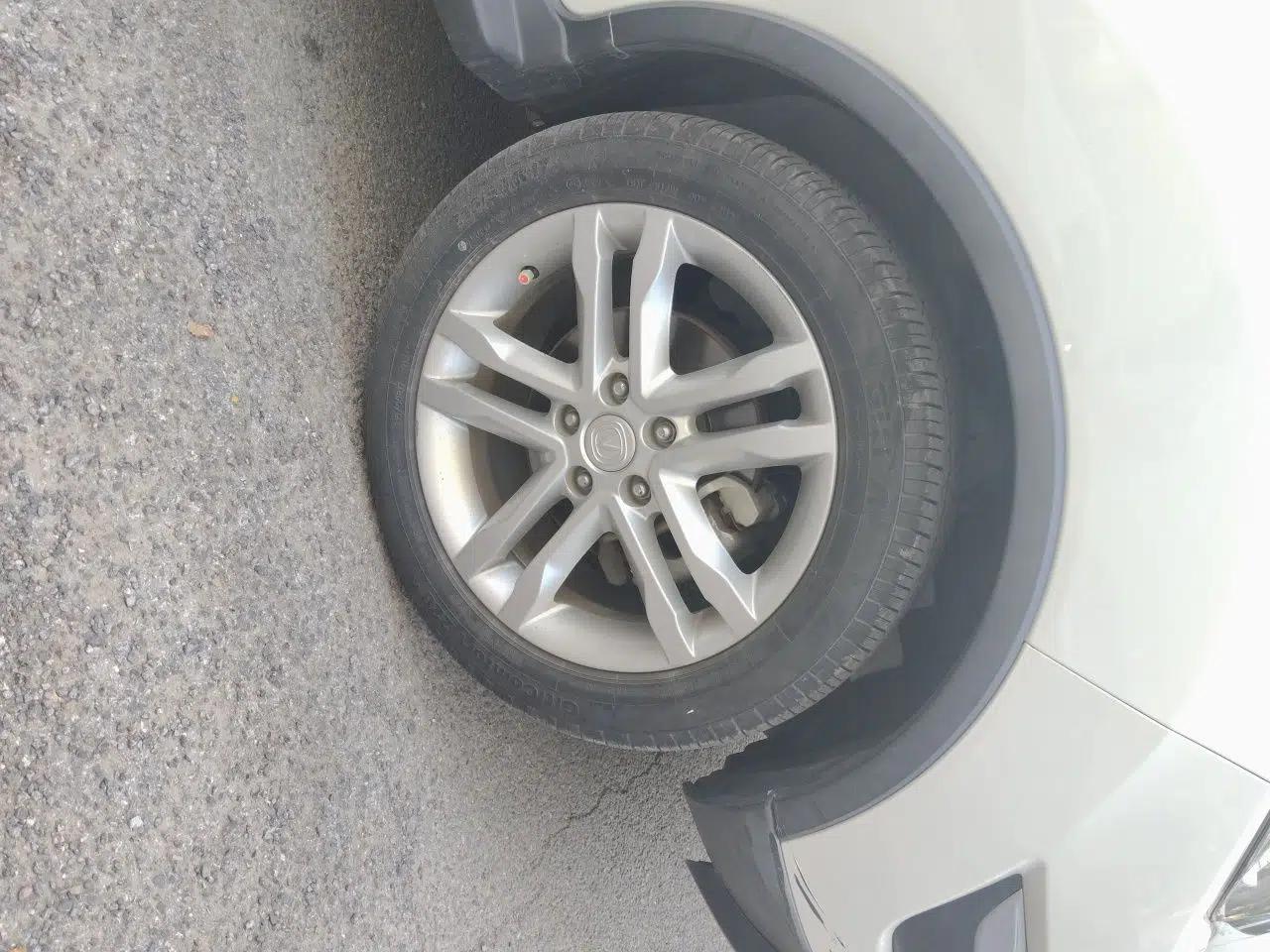 CHANGAN CS35 2016 1.6L Automatic Luxury Model China IV Standard — миниатюра 8