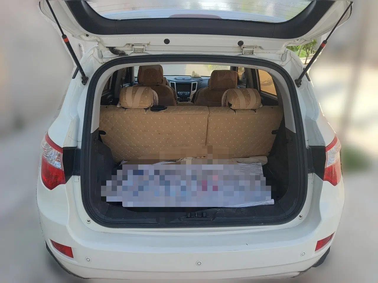 CHANGAN CS35 2015 1.6L Manual Luxury Model China IV Standard — миниатюра 19