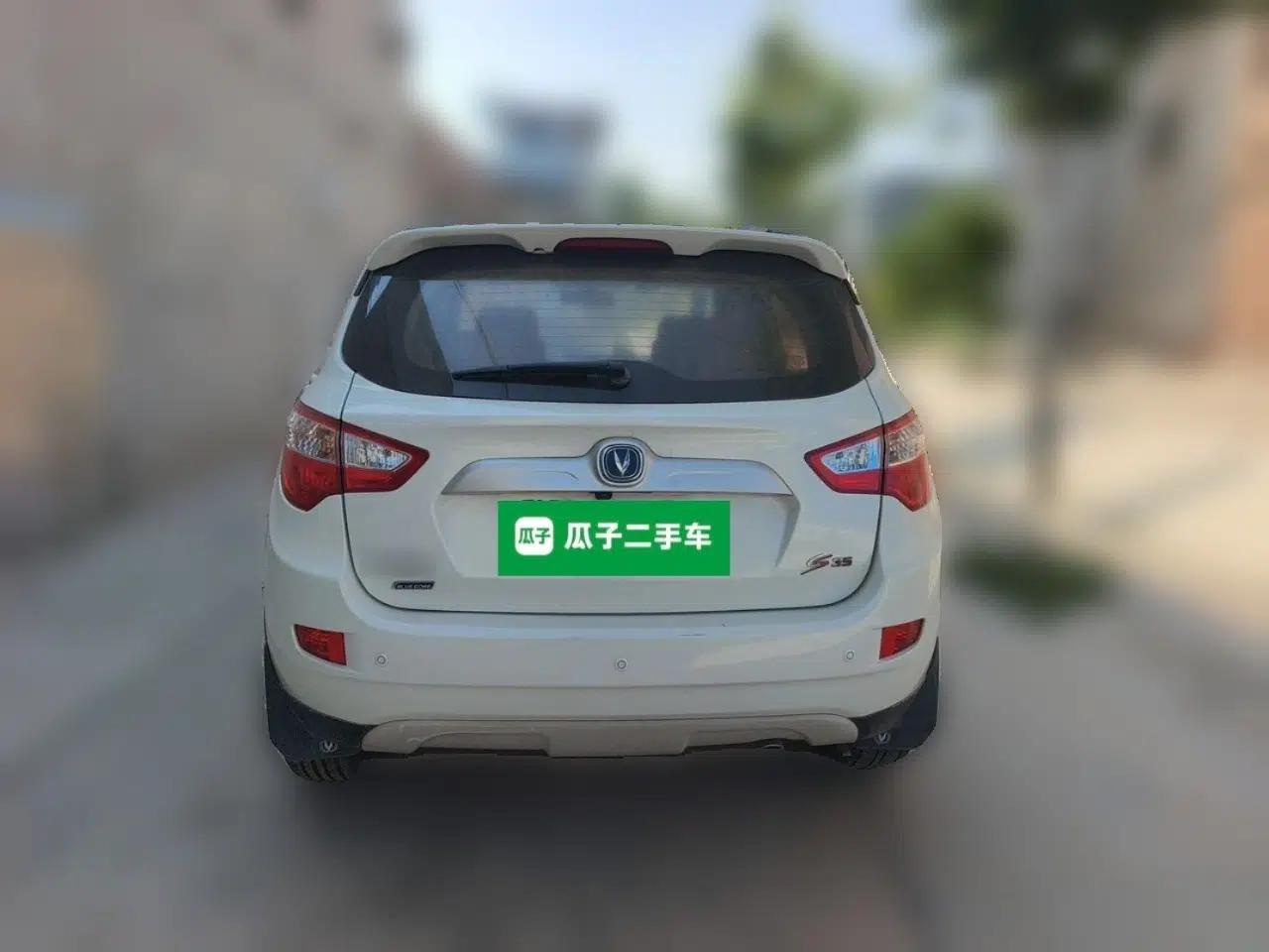 CHANGAN CS35 2015 1.6L Manual Luxury Model China IV Standard — миниатюра 5
