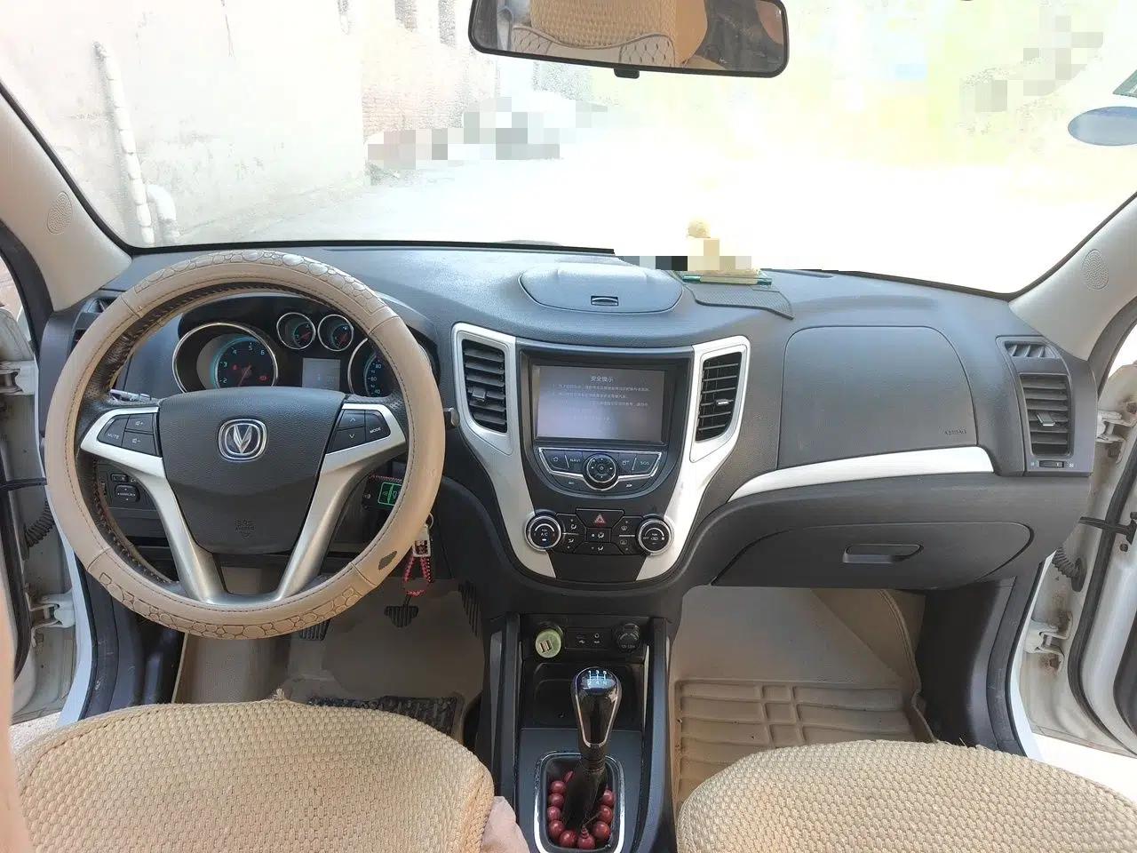 CHANGAN CS35 2015 1.6L Manual Luxury Model China IV Standard — миниатюра 9