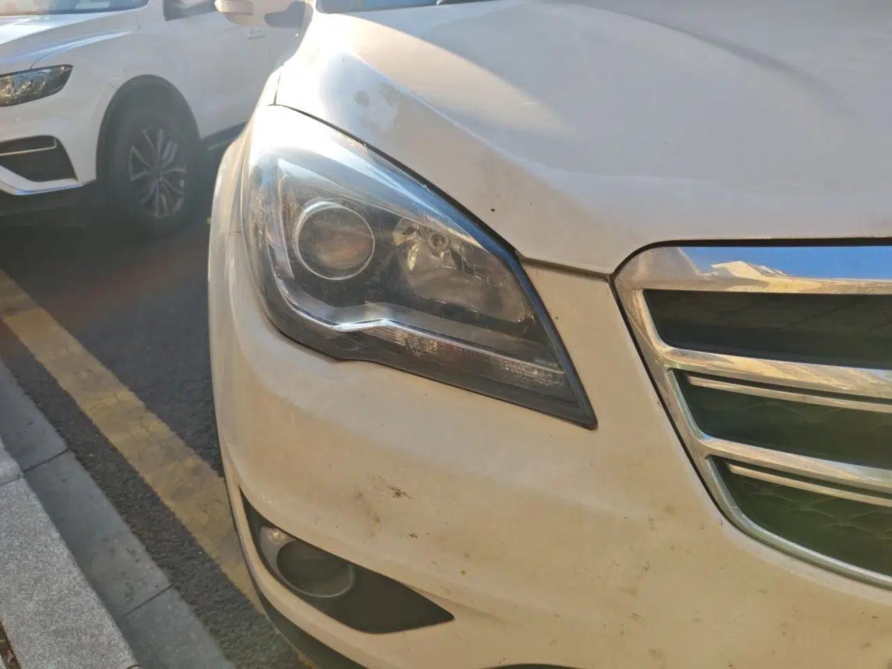 CHANGAN CS35 2016 1.6L Manual Luxury Model China IV Standard — миниатюра 7