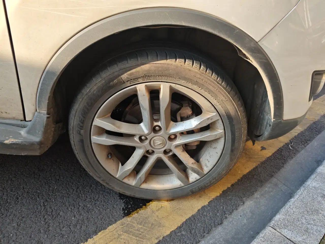 CHANGAN CS35 2016 1.6L Manual Luxury Model China IV Standard — миниатюра 8