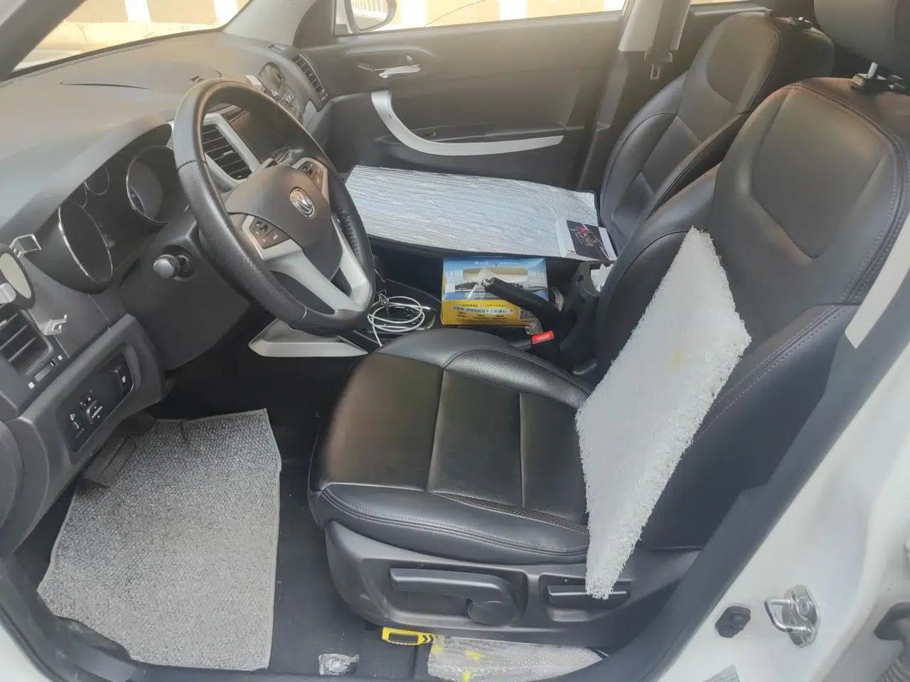 CHANGAN CS35 2016 1.6L Automatic Luxury Model China IV Standard — миниатюра 15