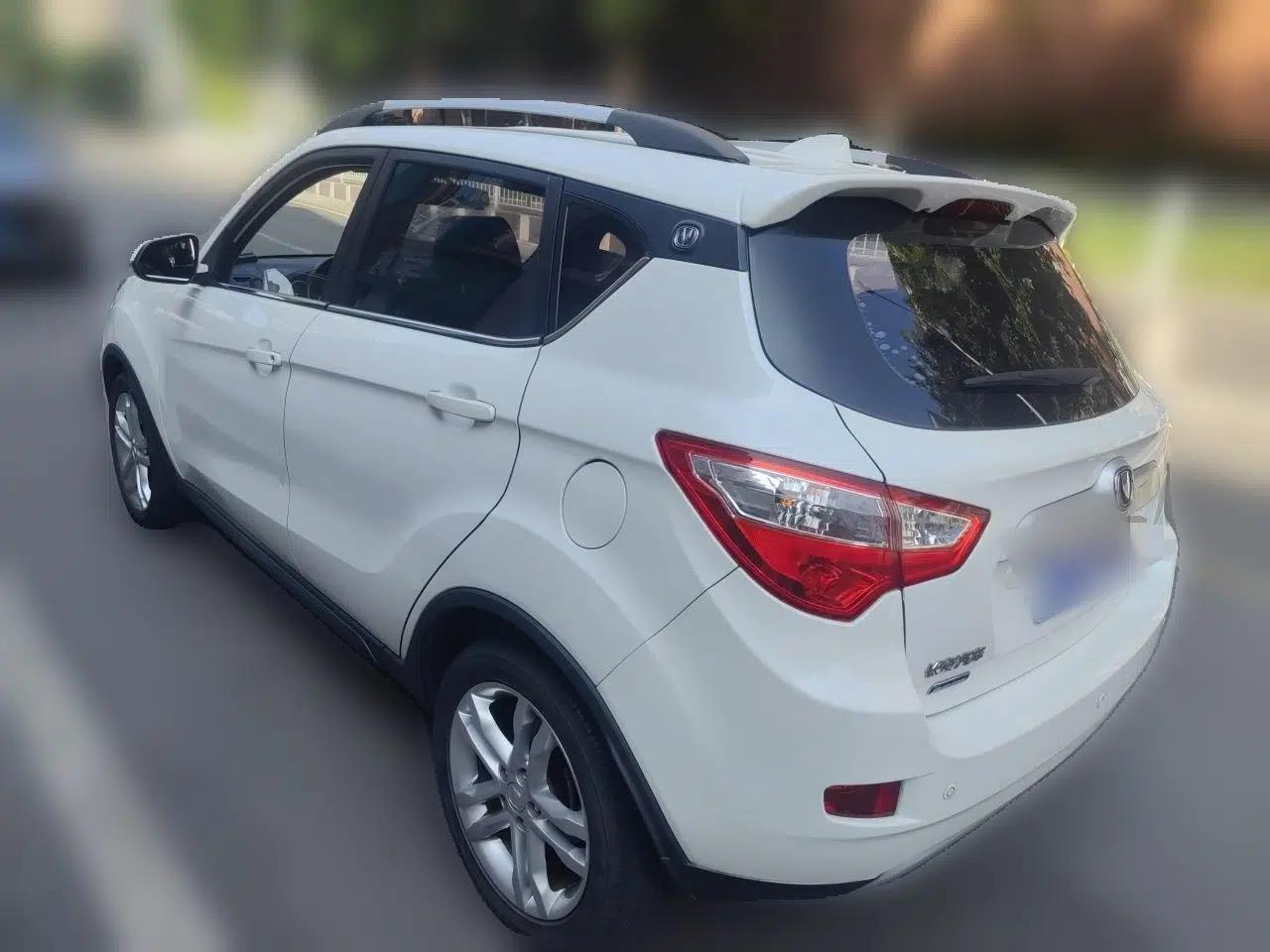 CHANGAN CS35 2016 1.6L Automatic Luxury Model China IV Standard — миниатюра 4