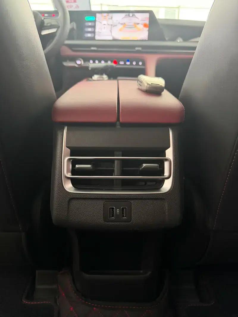 Changan CS75 PLUS 2022 Second Generation 1.5T Automatic Premium Edition — миниатюра 8