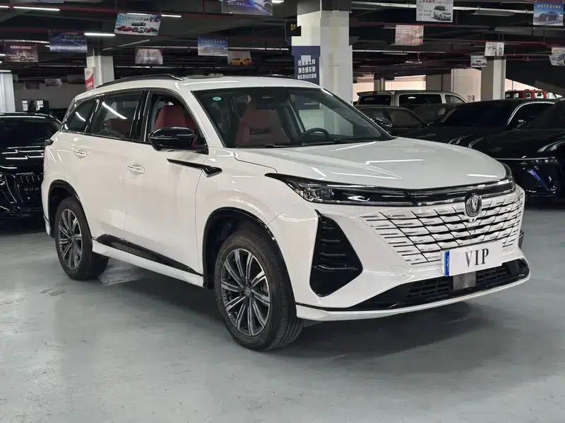 Changan CS75 PLUS 2024 Model, Third Generation, Champion Edition, 1.5T Automatic Intelligent Driving Sporty Type — миниатюра 3