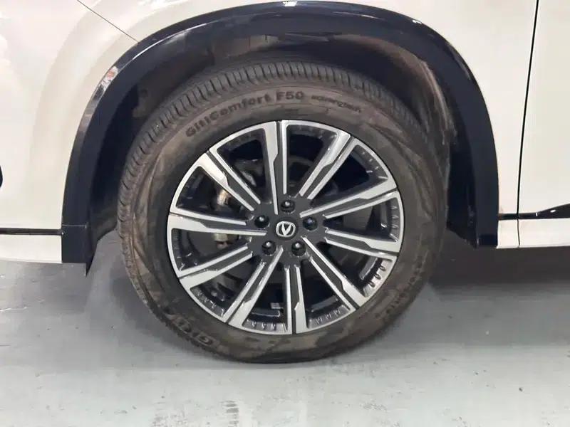 Changan CS75 PLUS 2024 Model, Third Generation, Champion Edition, 1.5T Automatic Intelligent Driving Sporty Type — миниатюра 10