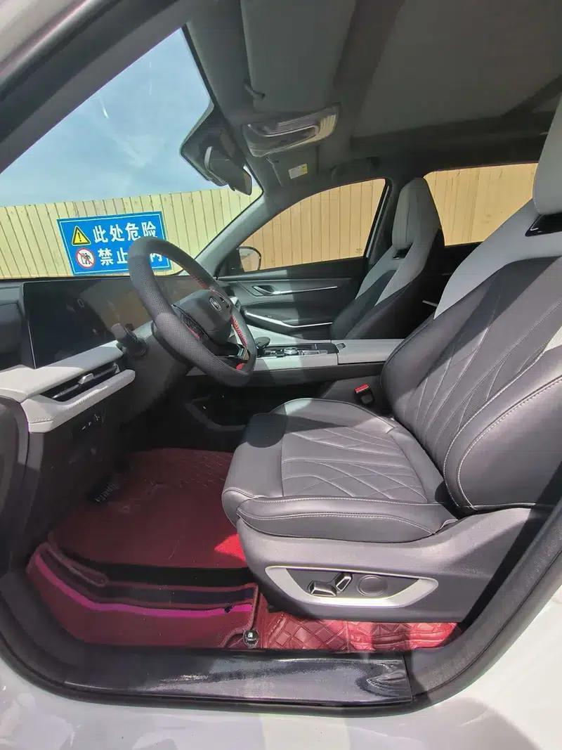 Changan CS75 PLUS 2024 Model, Third Generation, Champion Edition, 1.5T Automatic Intelligent Driving Sporty Type — миниатюра 9