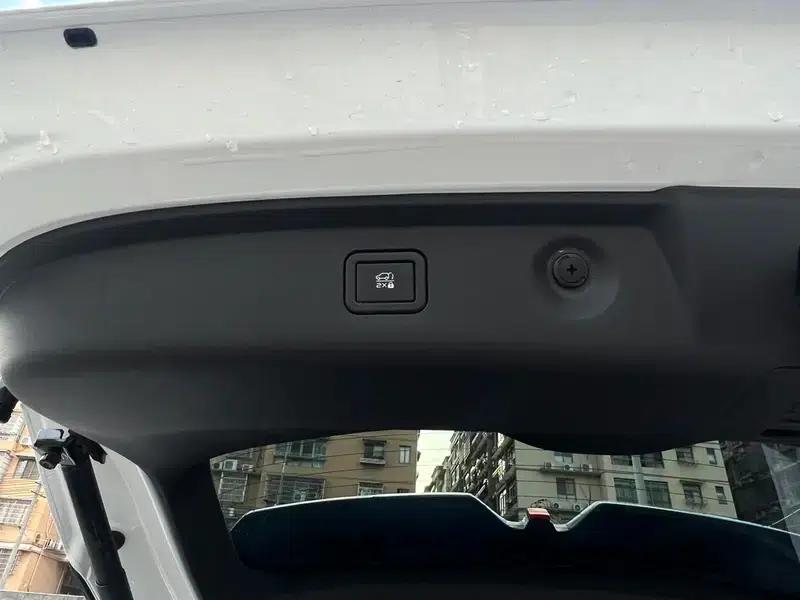 Changan CS75 PLUS 2025 Fourth Generation 1.5T New Blue Whale Smart Premium Edition — миниатюра 14