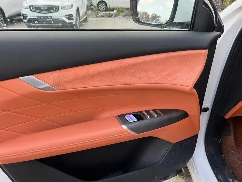 Changan CS75 PLUS 2025 Fourth Generation 1.5T New Blue Whale Smart Premium Edition — миниатюра 10
