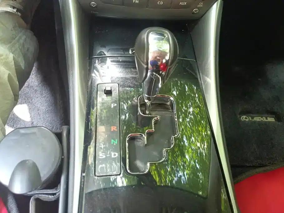 Lexus IS 2011 250 Sport Edition — миниатюра 16