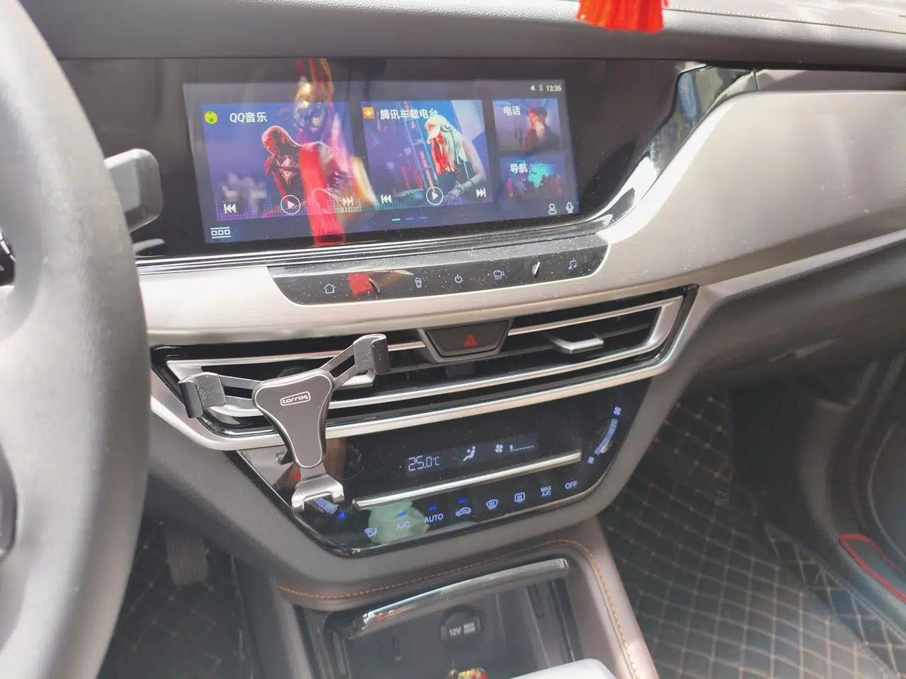 CHANGAN CS35PLUS 2018 1.6L Automatic Coolline Version China V Standard — миниатюра 13