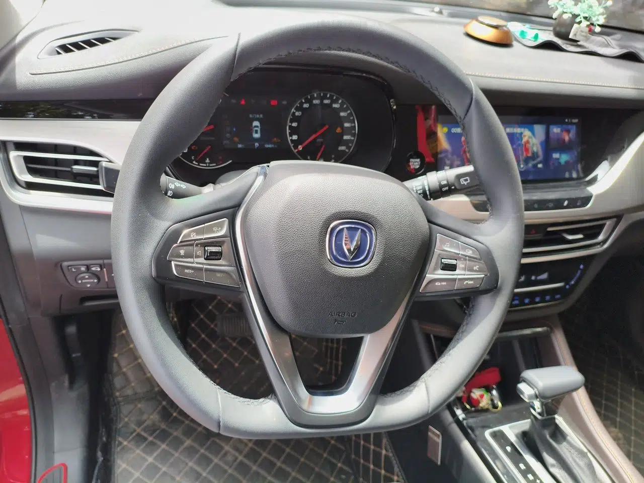 CHANGAN CS35PLUS 2018 1.6L Automatic Coolline Version China V Standard — миниатюра 10