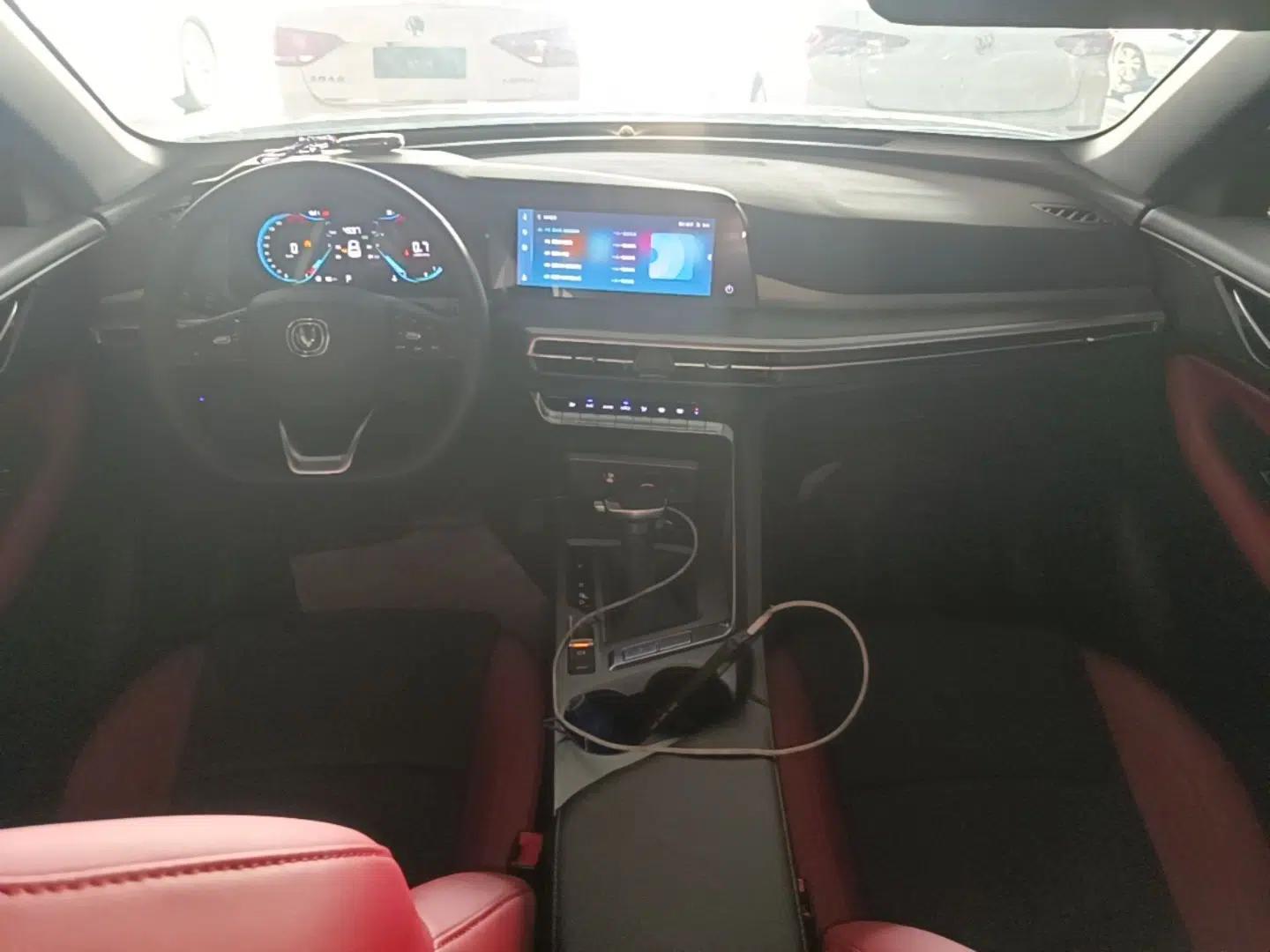 CHANGAN CS35PLUS 2021 Revised Version Blue Whale NE 1.4T DCT Luxury Edition — миниатюра 12