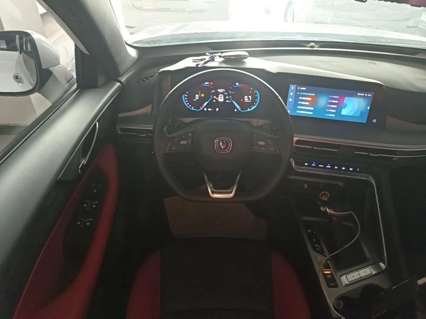CHANGAN CS35PLUS 2021 Revised Version Blue Whale NE 1.4T DCT Luxury Edition — миниатюра 13