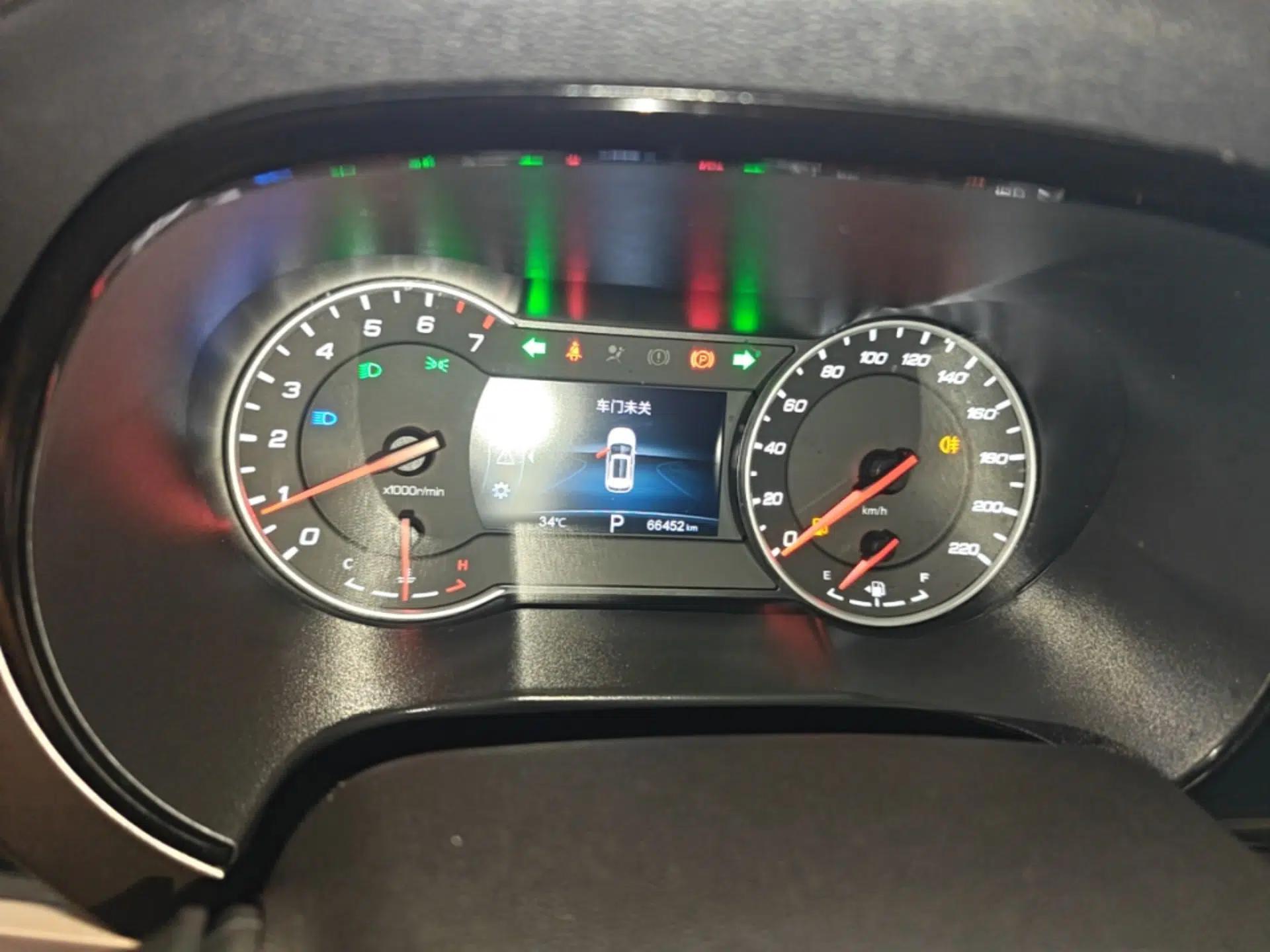 CHANGAN CS35PLUS 2021 Honor Million Edition 1.6L CVT Elite Model — миниатюра 14