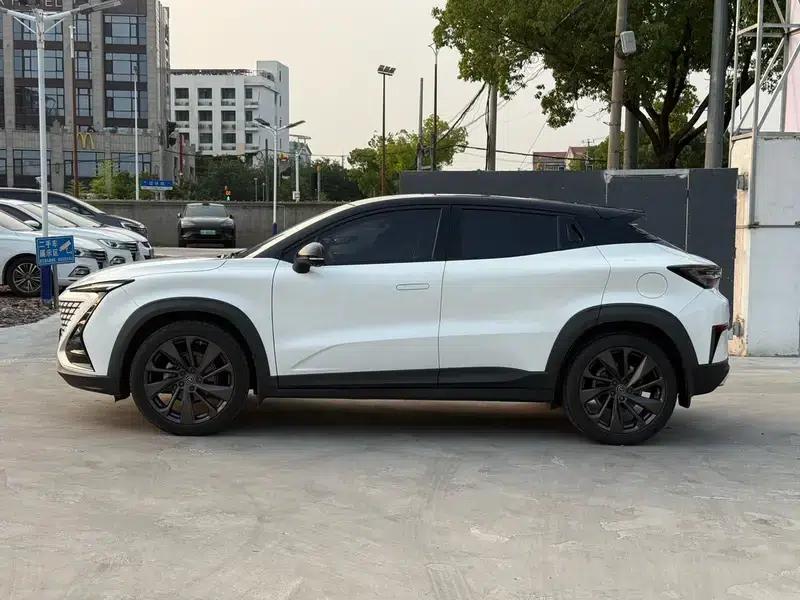 Changan UNI-T 2021 1.5T Premium Edition — миниатюра 4