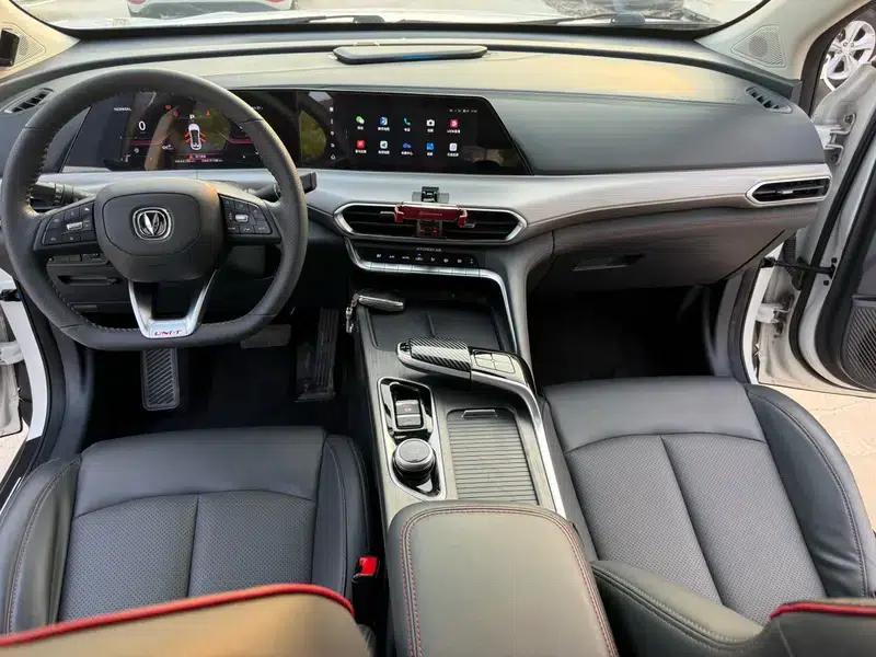 Changan UNI-T 2021 1.5T Premium Edition — миниатюра 8