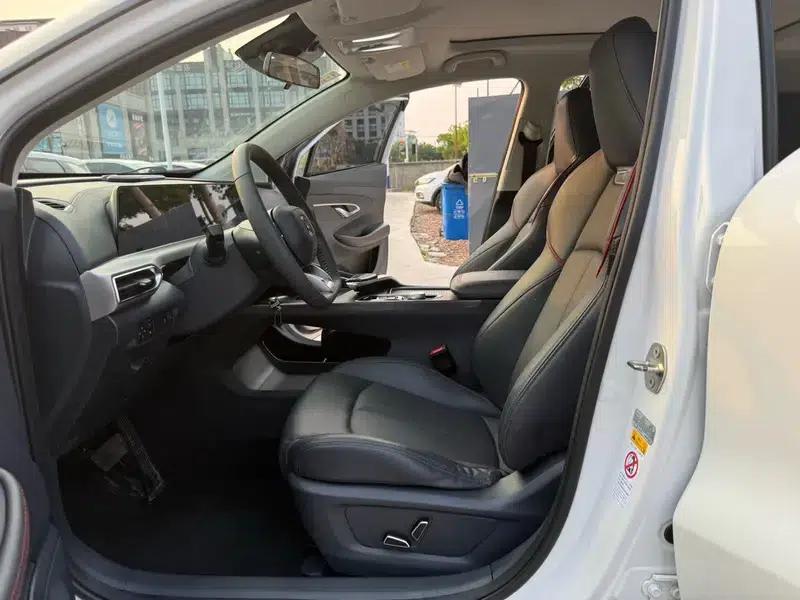 Changan UNI-T 2021 1.5T Premium Edition — миниатюра 10