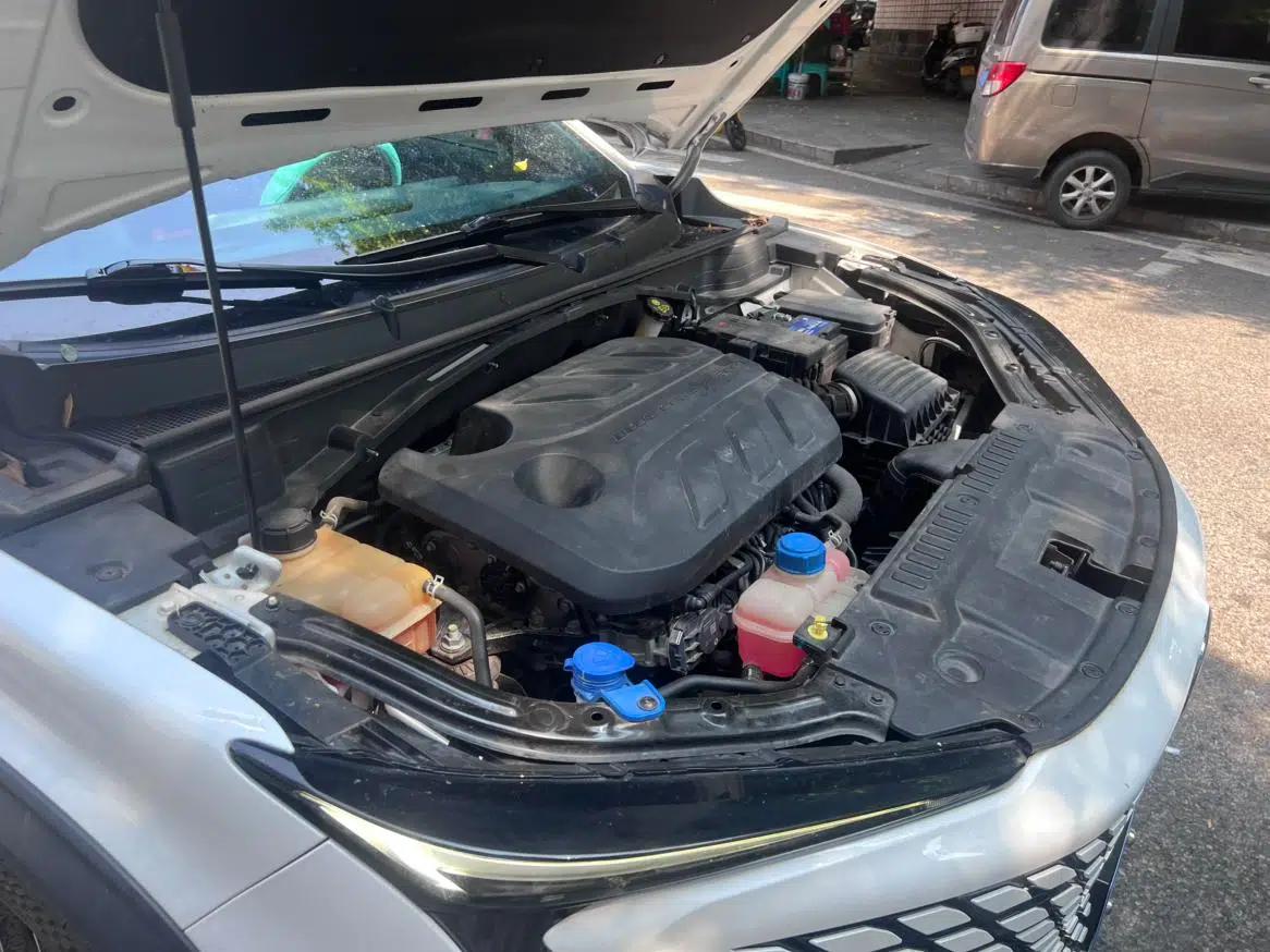 Changan UNI-T 2022 1.5T Premium Edition — миниатюра 5