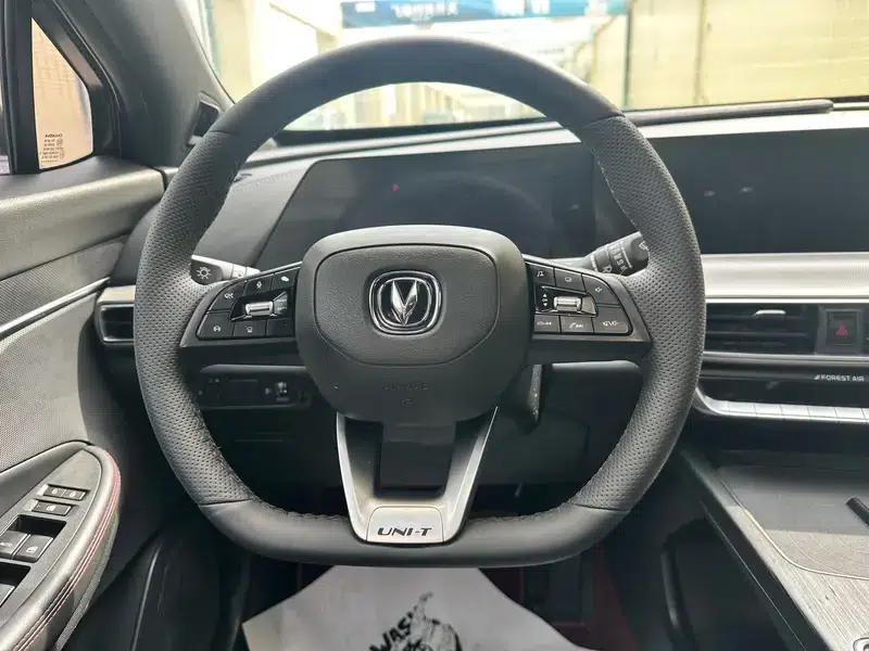 Changan UNI-T 2022 1.5T Flagship Edition — миниатюра 12