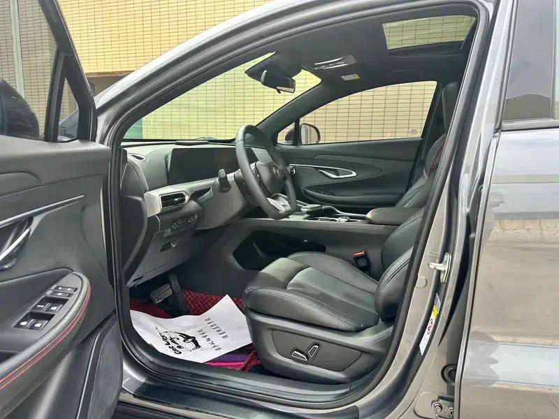 Changan UNI-T 2022 1.5T Flagship Edition — миниатюра 14
