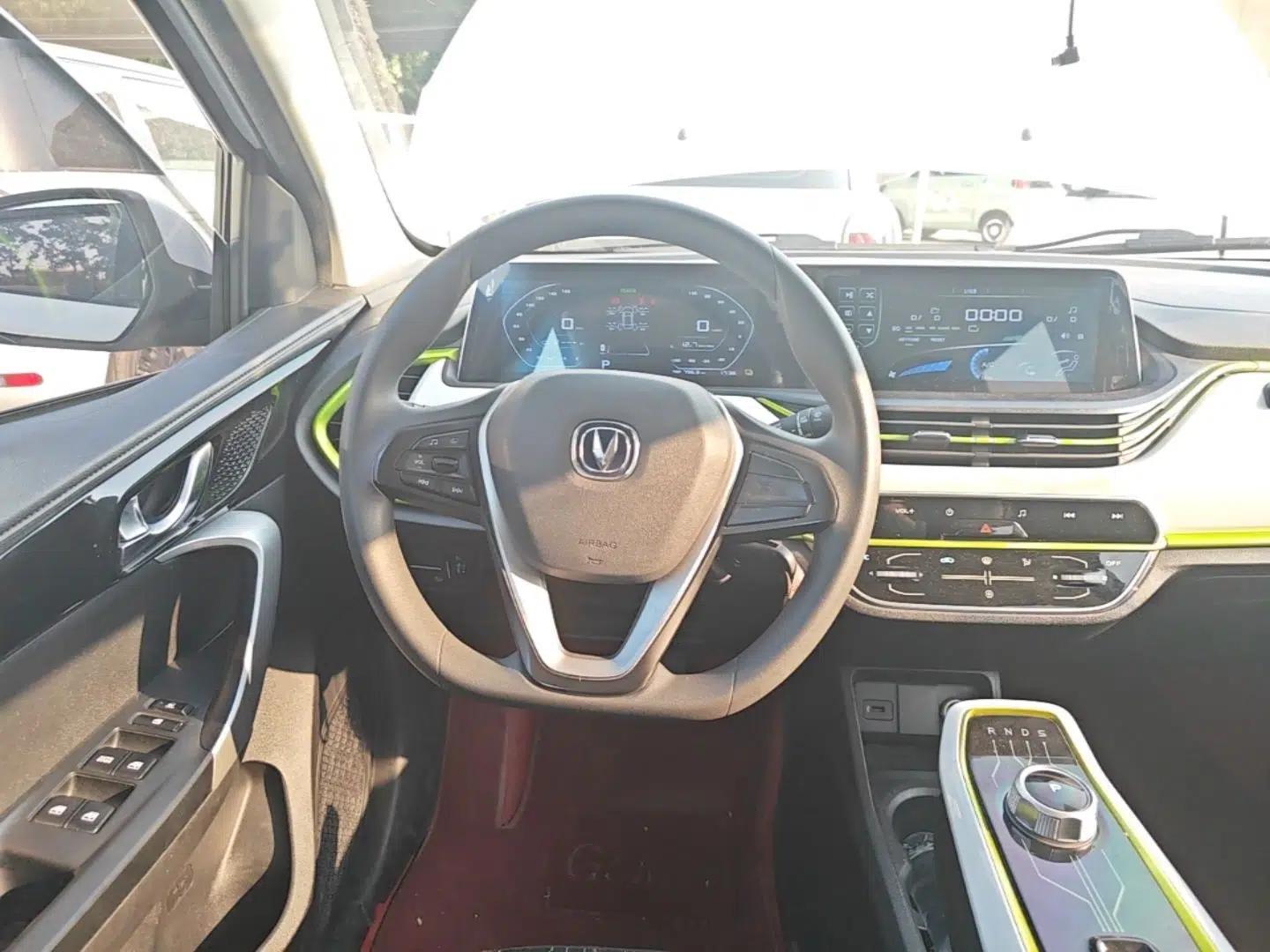 CHANGAN Benni E-Star 2020 Xinyue Edition Lithium Iron Phosphate (31.18 kWh) — миниатюра 13