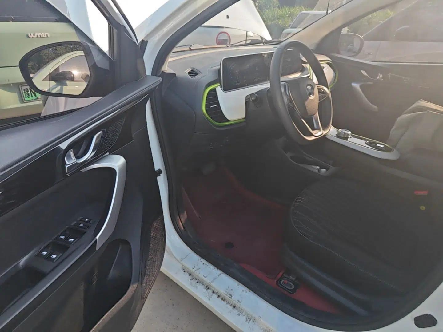 CHANGAN Benni E-Star 2020 Xinyue Edition Lithium Iron Phosphate (31.18 kWh) — миниатюра 18