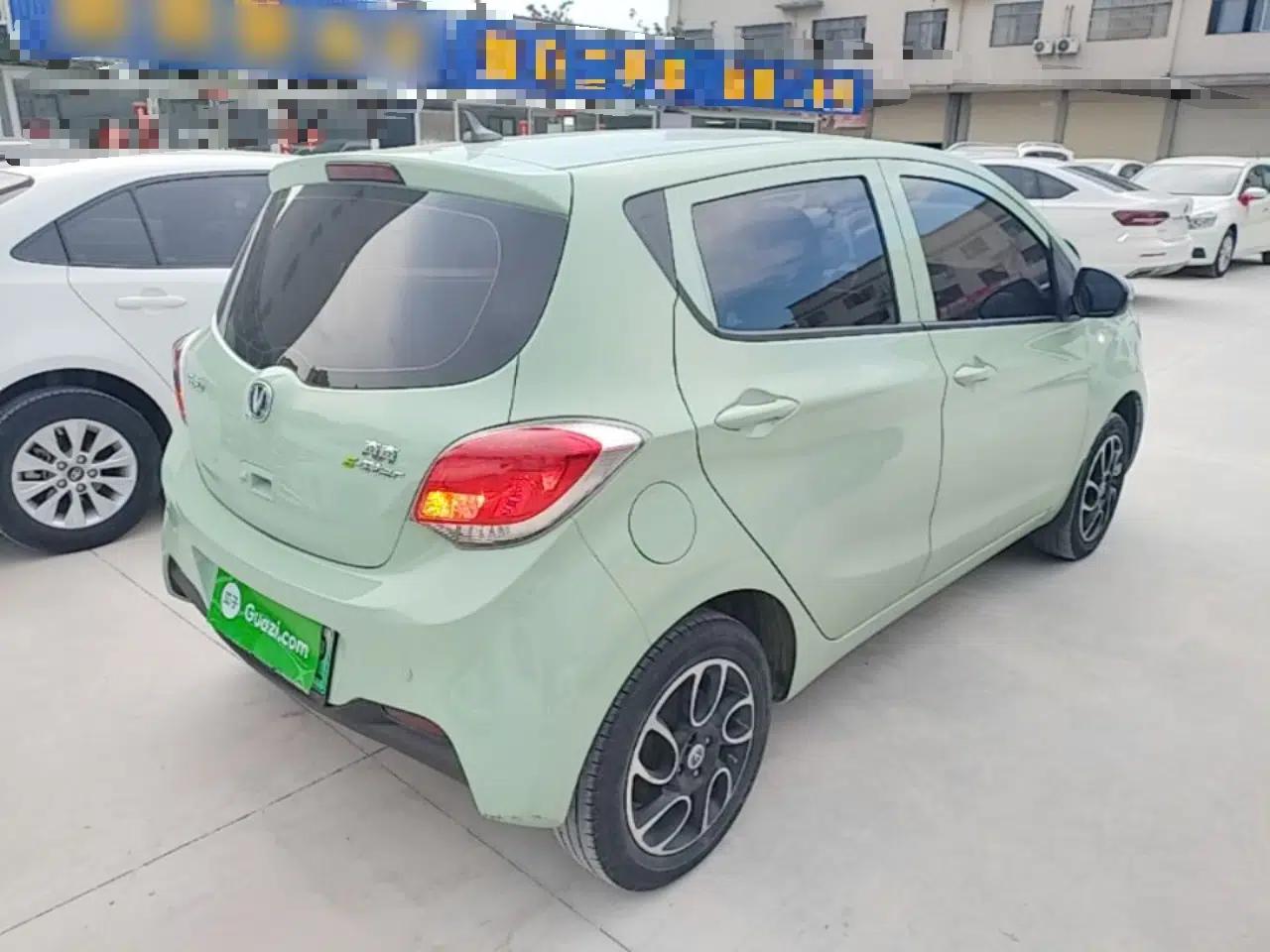CHANGAN Benni E-Star 2021 National Edition Colorful Version Lithium Iron Phosphate (31.86 kWh) — миниатюра 6