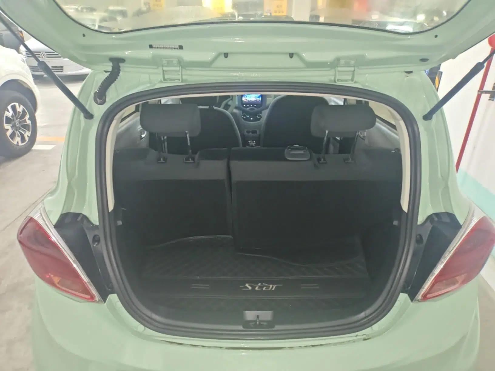 CHANGAN Benni E-Star 2021 National Edition Colorful Version Lithium Iron Phosphate (31.86 kWh) — миниатюра 22