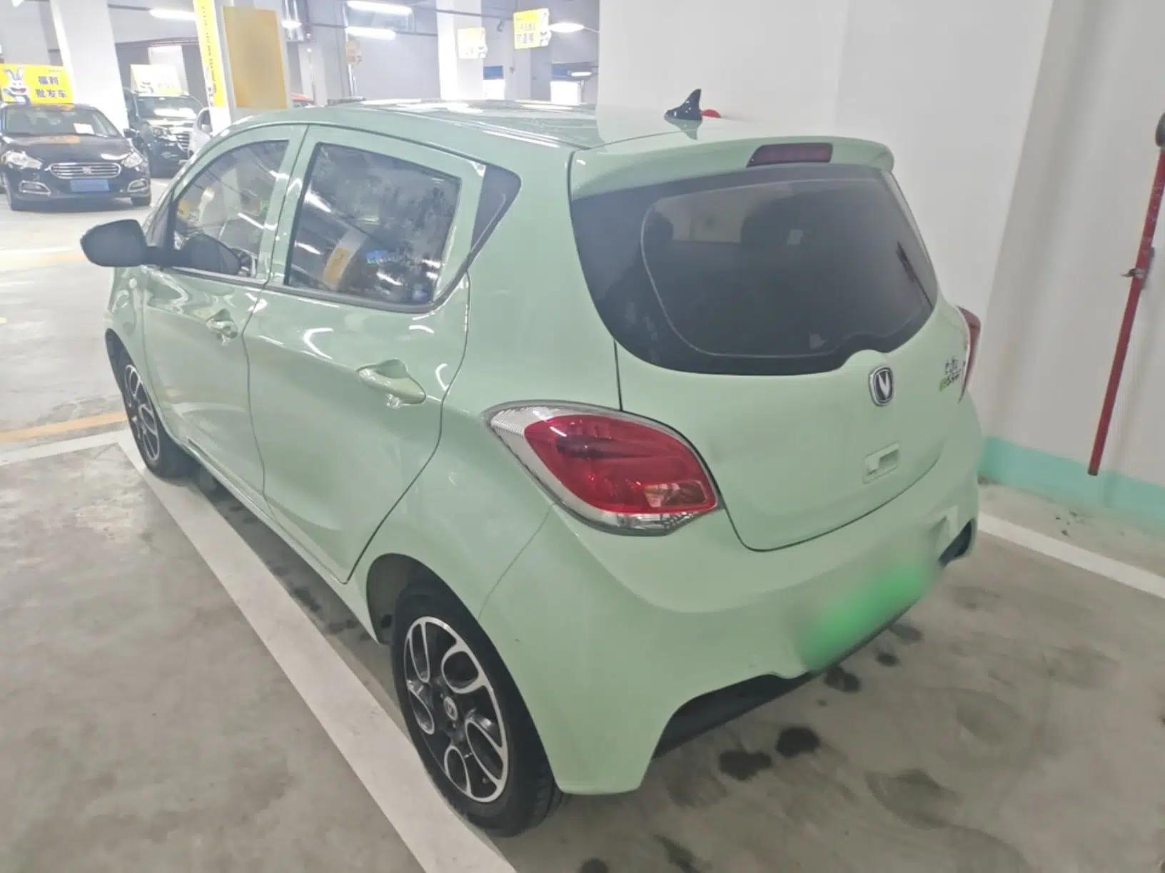 CHANGAN Benni E-Star 2021 National Edition Colorful Version Lithium Iron Phosphate (31.86 kWh) — миниатюра 4