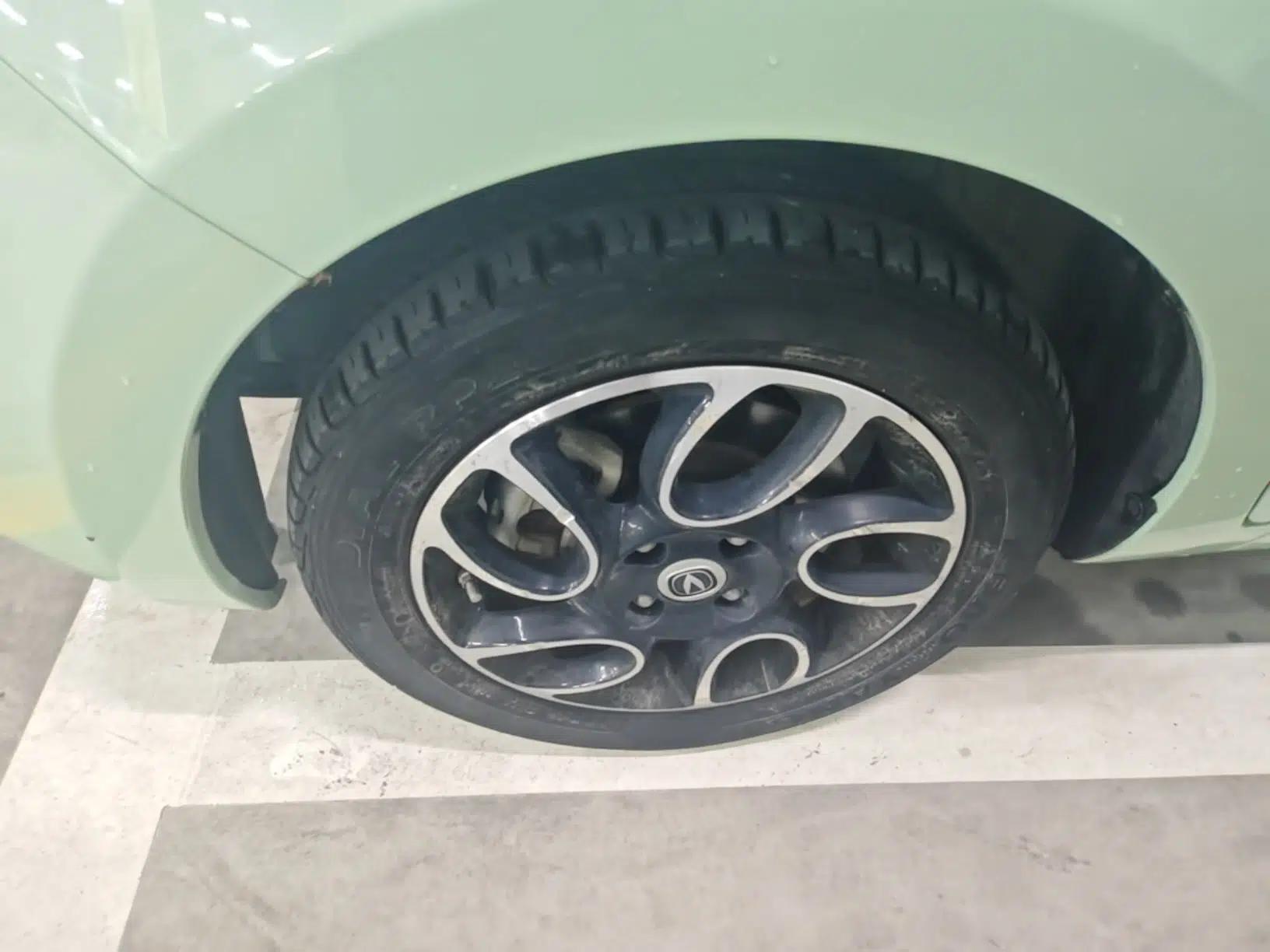 CHANGAN Benni E-Star 2021 National Edition Colorful Version Lithium Iron Phosphate (31.86 kWh) — миниатюра 10