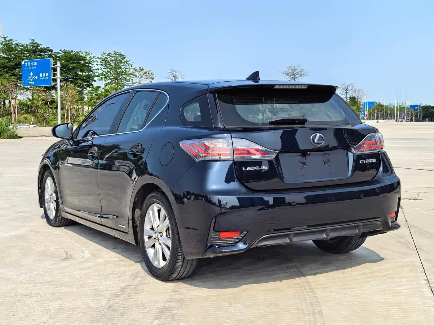 Lexus CT 2014 CT200h Comfort Edition (Single Color) — миниатюра 13