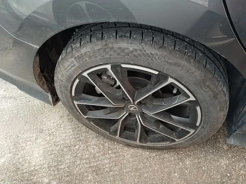 CHANGAN UNI-V iDD 2024 Blue Whale Smart Electric iDD 136km Luxury Model — миниатюра 16