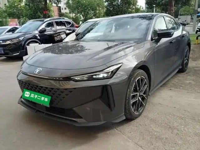 CHANGAN UNI-V iDD 2024 Blue Whale Smart Electric iDD 136km Luxury Model