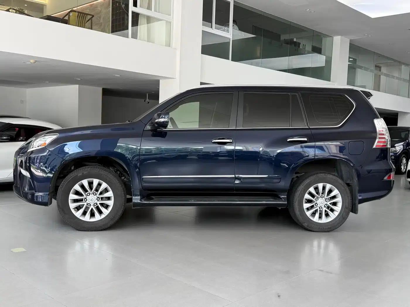 Lexus GX 2019 model 460 — миниатюра 3