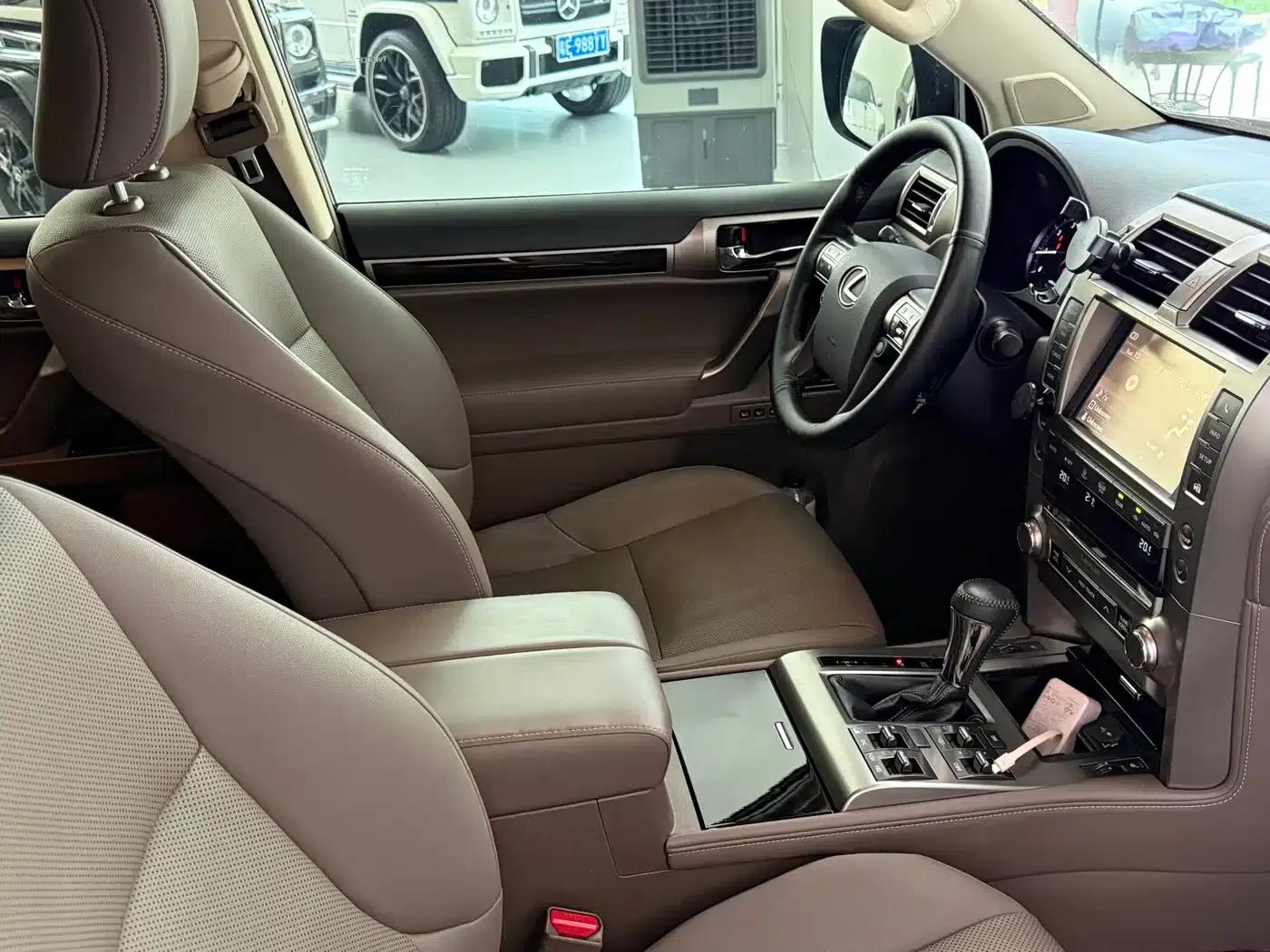 Lexus GX 2019 model 460 — миниатюра 6